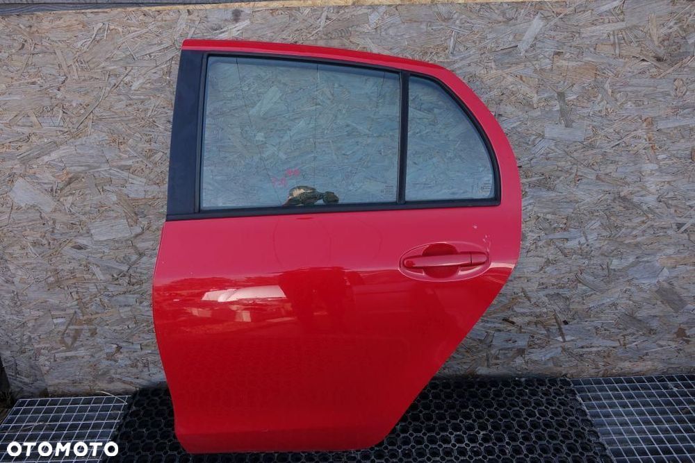 DRZWI TYLNE LEWE TYŁ 5D TOYOTA YARIS II - 3