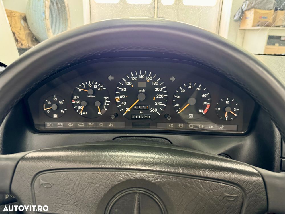 Mercedes-Benz SL - 18