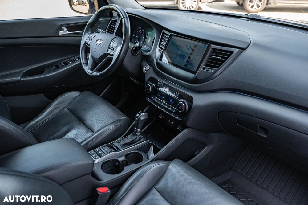 Hyundai Tucson blue 1.7 CRDi 2WD DCT Premium - 9
