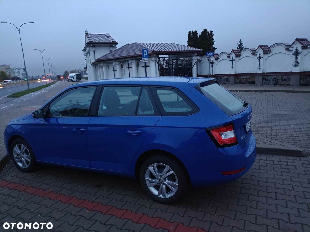 Skoda Fabia 1.0 TSI Ambition - 2