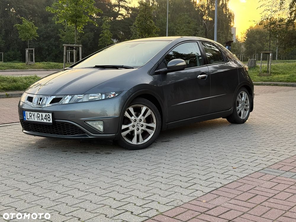 Honda Civic 1.8 Comfort - 1