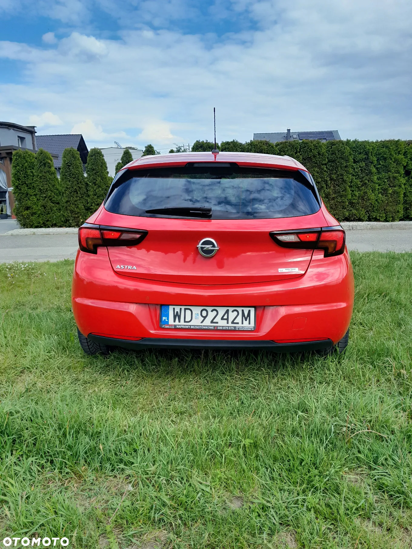 Opel Astra V 1.4 T Dynamic - 4