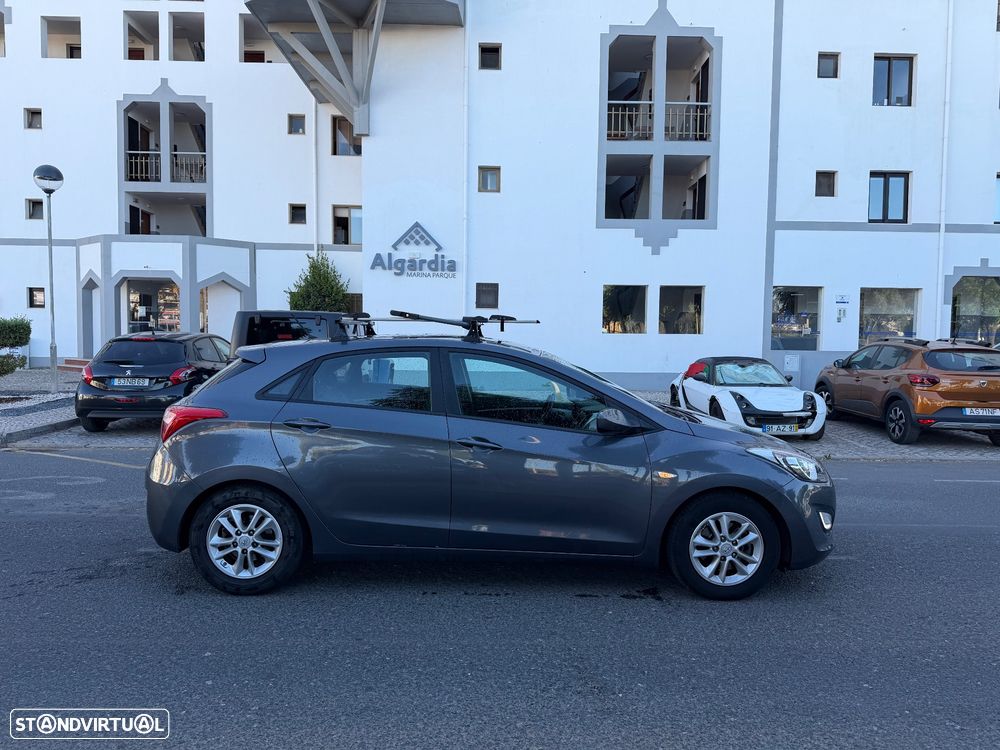 Hyundai i30 1.4 CRDi Blue Classic - 4
