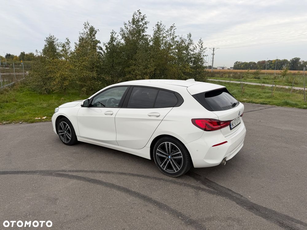 BMW Seria 1 2019 photo 4