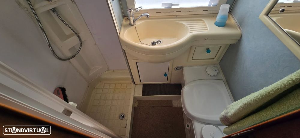 Elnagh King Super king 2008 - 9