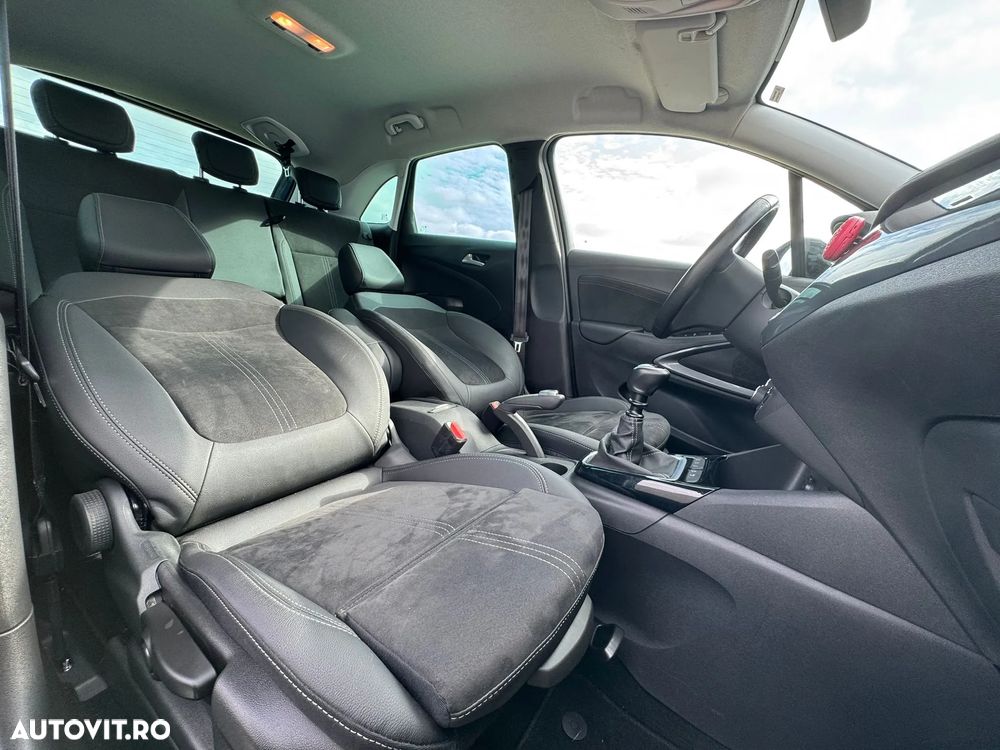Opel Crossland 1.5 Diesel Ultimate - 11