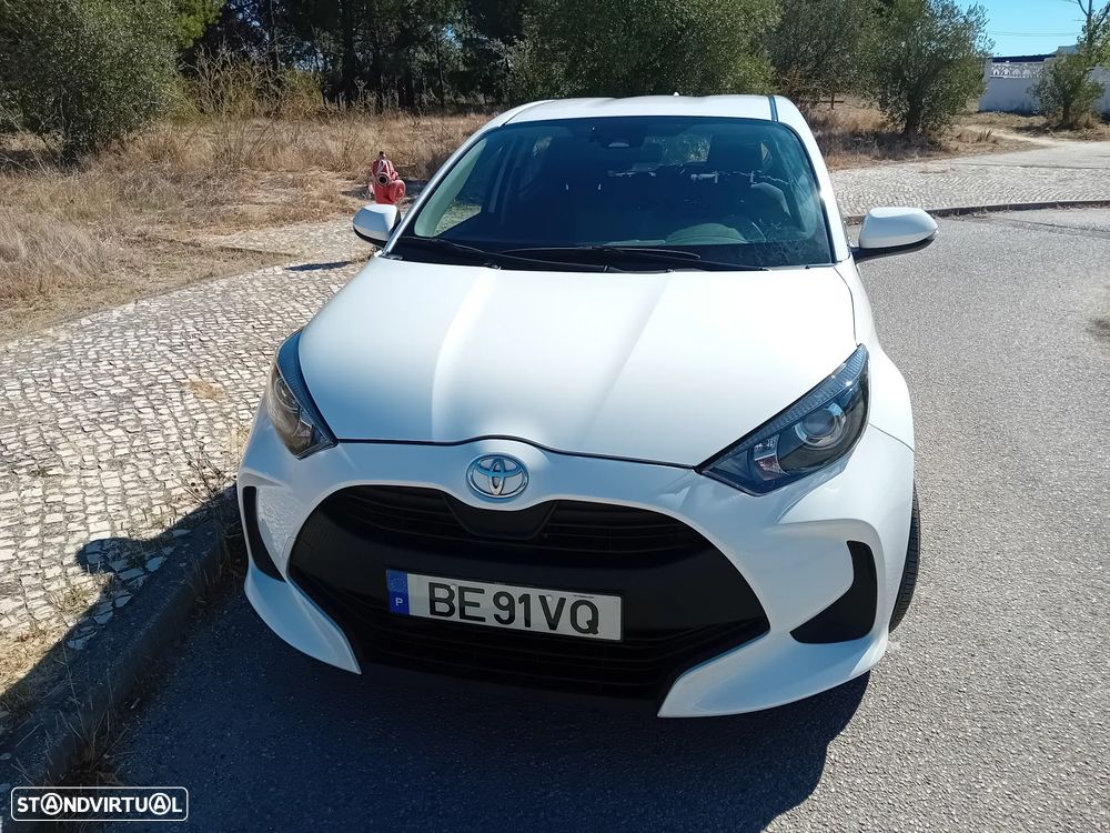 Toyota Yaris - 4