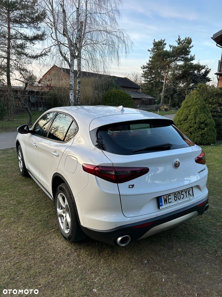 Alfa Romeo Stelvio 2.0 Turbo Q4 - 8