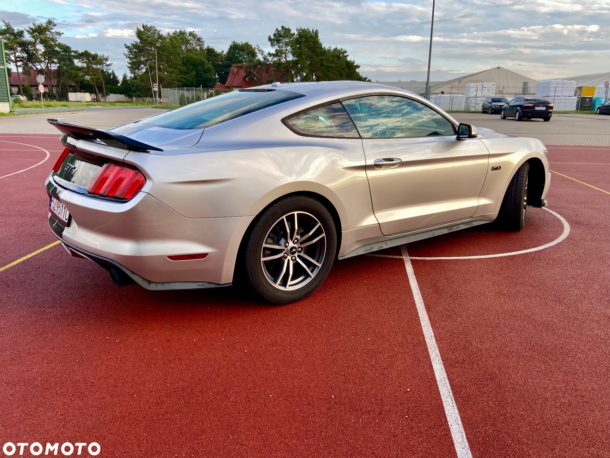 Ford Mustang 5.0 V8 GT - 3