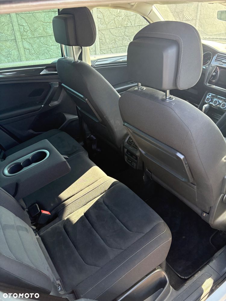 Volkswagen Tiguan - 18