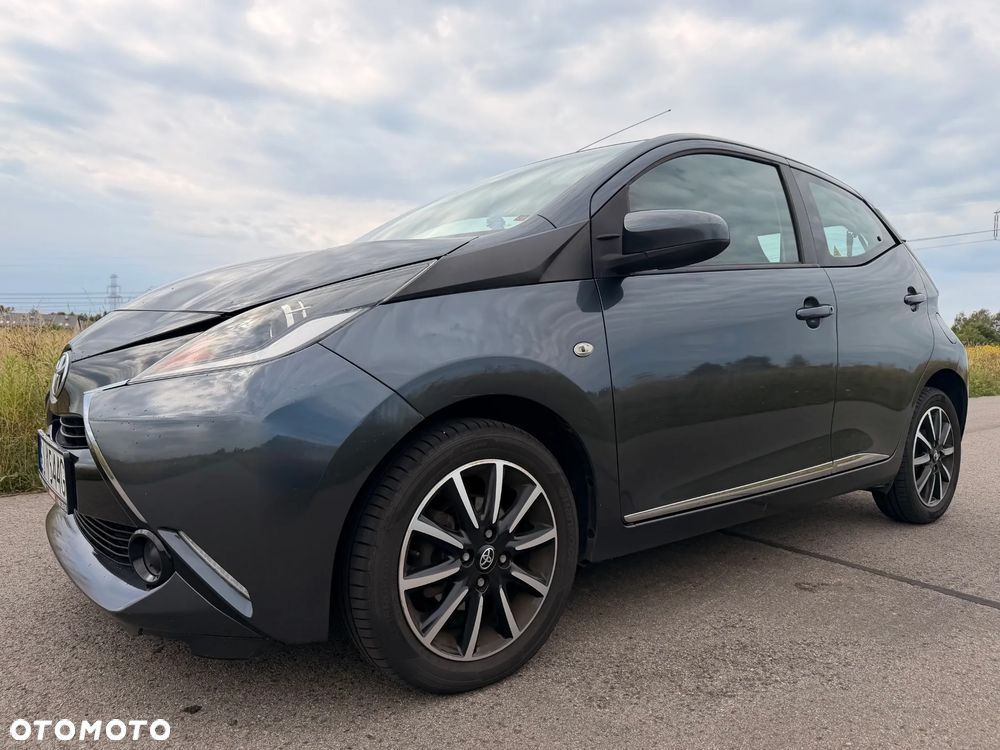 Toyota Aygo x-clusiv - 15