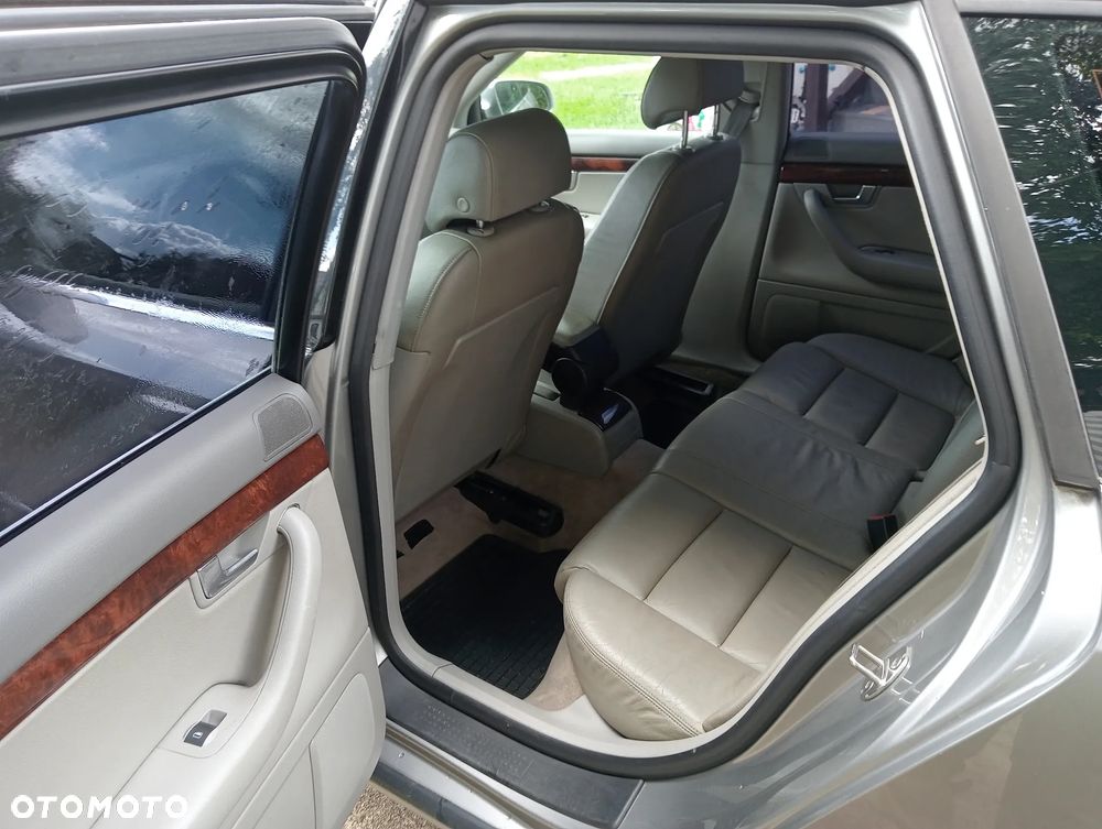 Audi A4 Avant - 3
