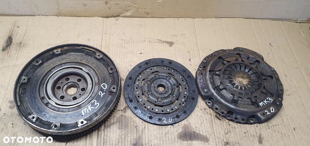 Sprzęgło dwumas koło  tarcza docisk LUK Ford Mondeo MK3 2.0 16V - 1