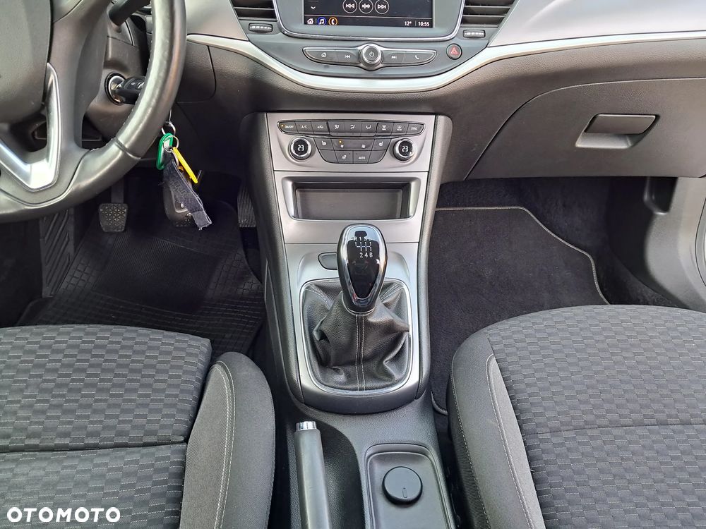 Opel Astra 1.5 D Start/Stop 120 Jahre - 13