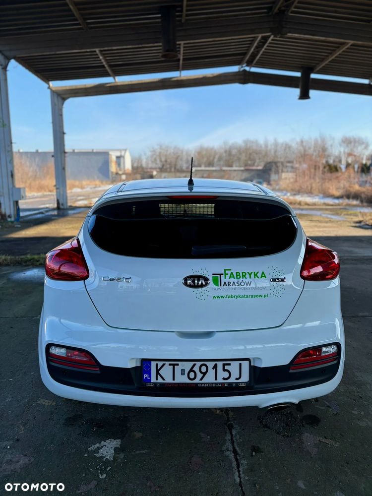 Kia Ceed - 7