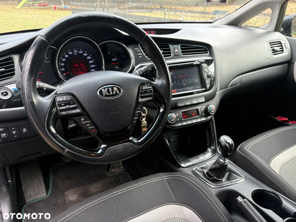 Kia Ceed 1.6 GDI XL - 15