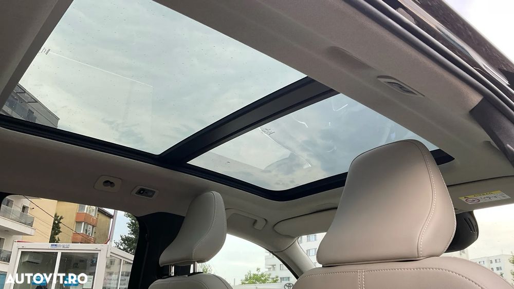 VOLVO XC40 2022 — imagine 11