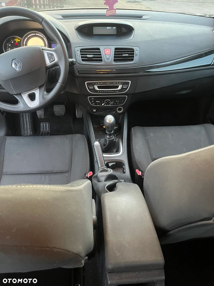 Renault Megane 1.5 dCi Dynamique - 7