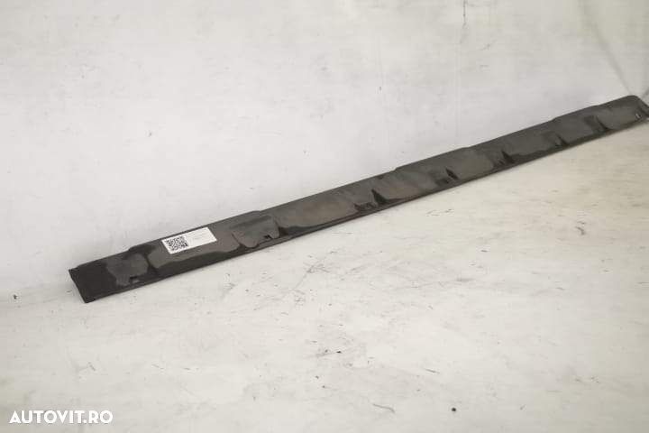 Ornament Prag Stanga Original In Stare Buna Jogger 2022 2023 Dacia - 5