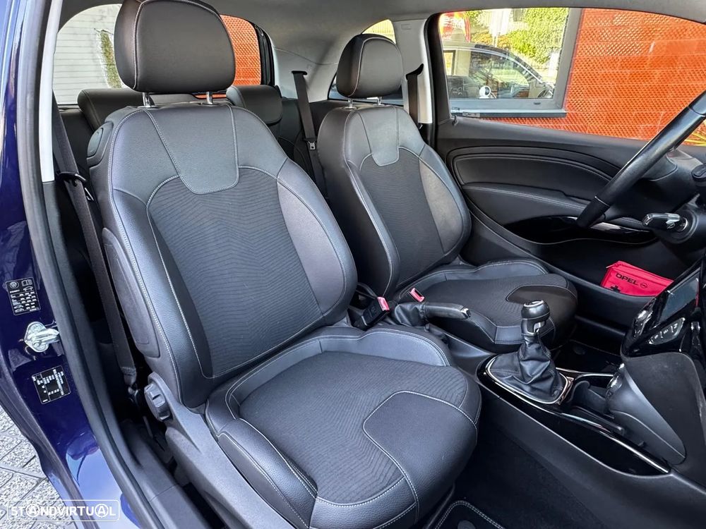 Opel Adam 1.0 T Glam - 16