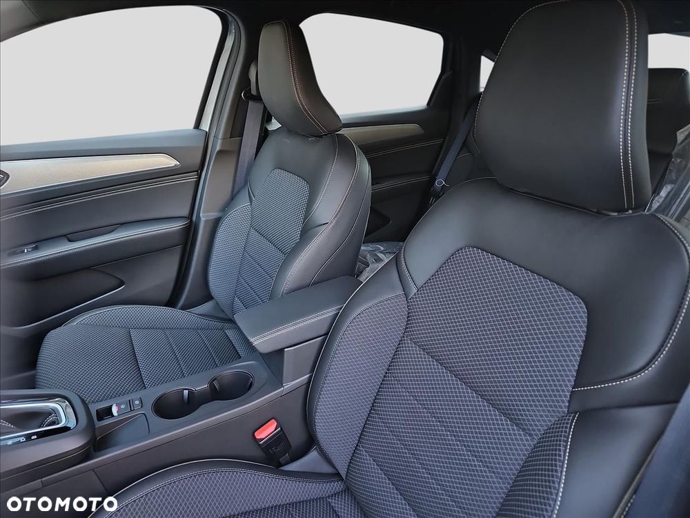 Renault Arkana 1.3 TCe mHEV Techno EDC - 12