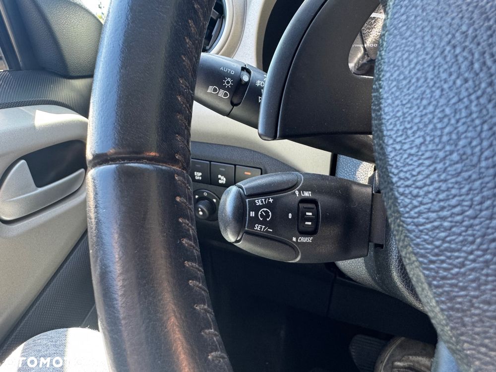Citroën Berlingo e-HDi 90 FAP EGS6 Multispace - 23