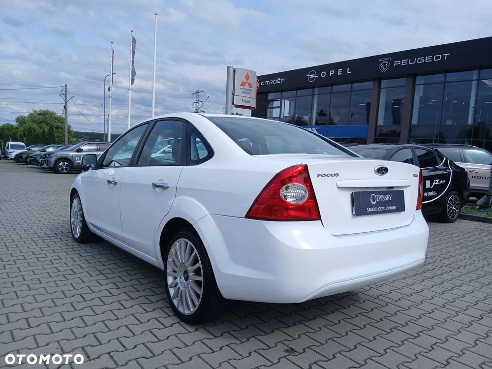 Ford Focus - 4