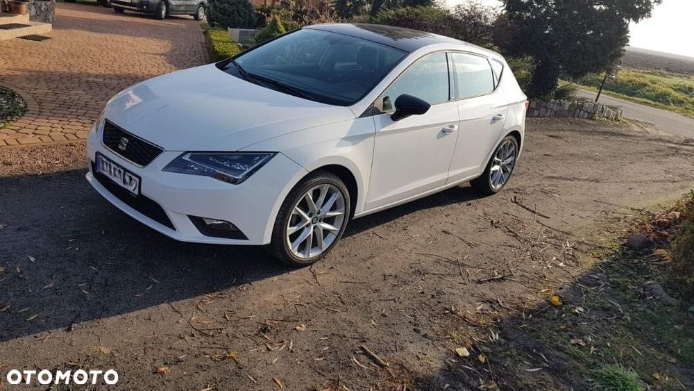 Seat Leon 2015 photo 3