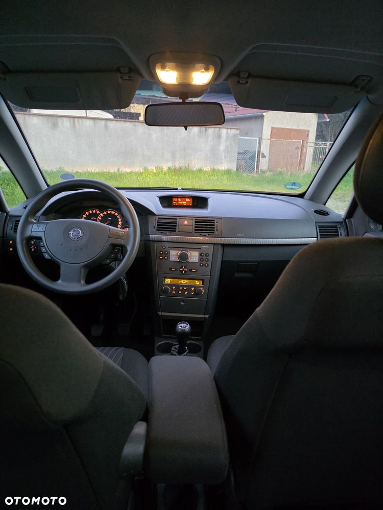 Opel Meriva 1.6 16V Cosmo - 9