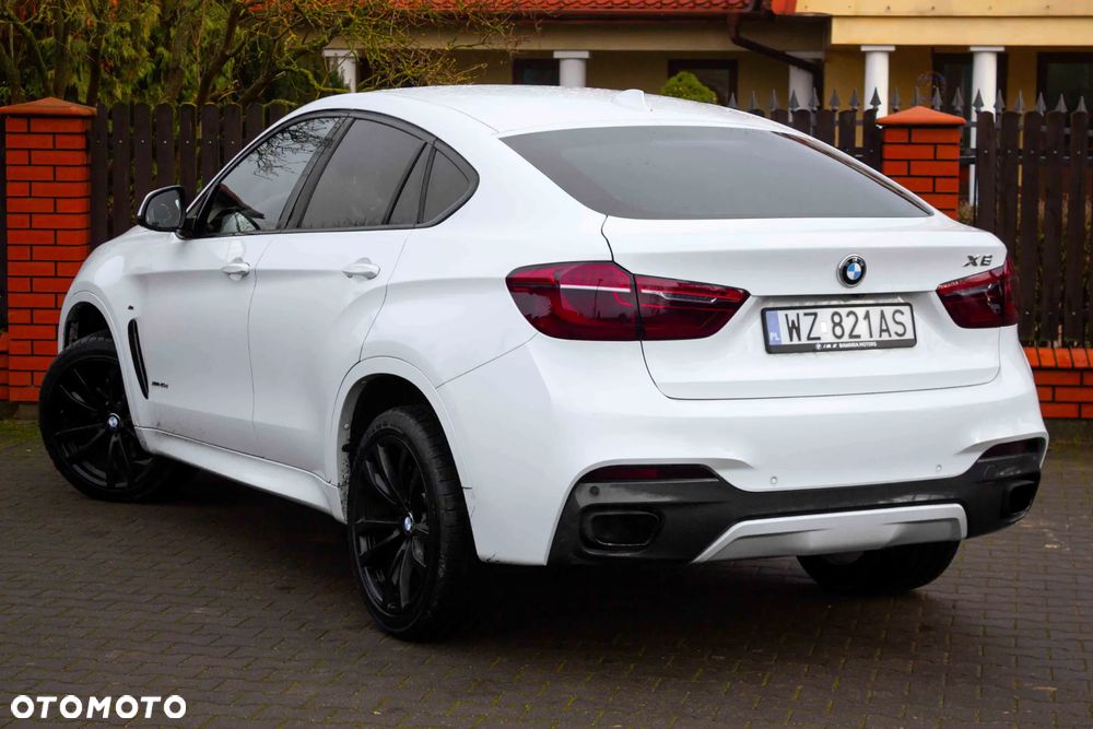 BMW X6 xDrive40d M Sport - 11