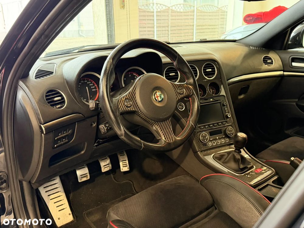 Alfa Romeo 159 - 8