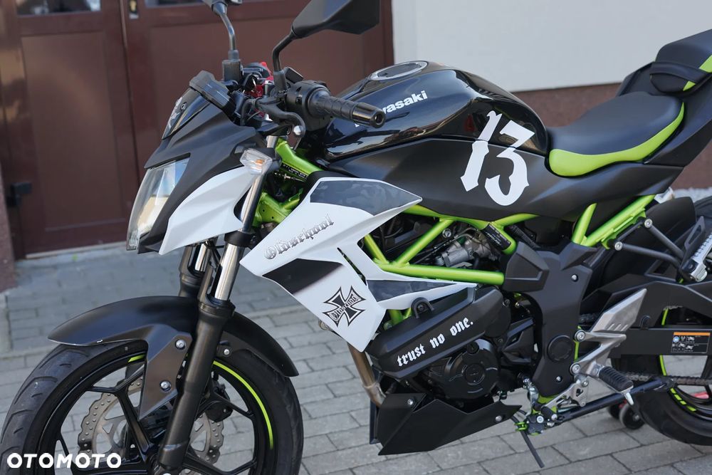 Kawasaki Z 125 - 29