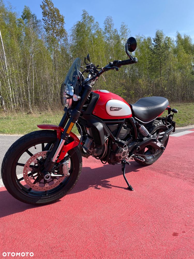 Ducati Scrambler - 10
