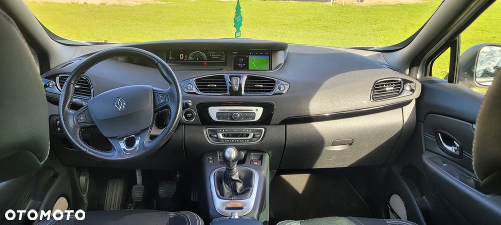 Renault Grand Scenic - 6