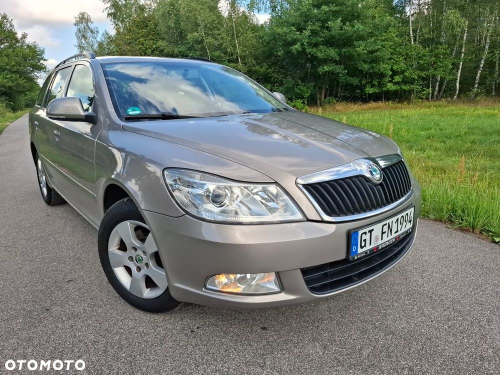 Skoda Octavia 1.6 Combi Style - 5