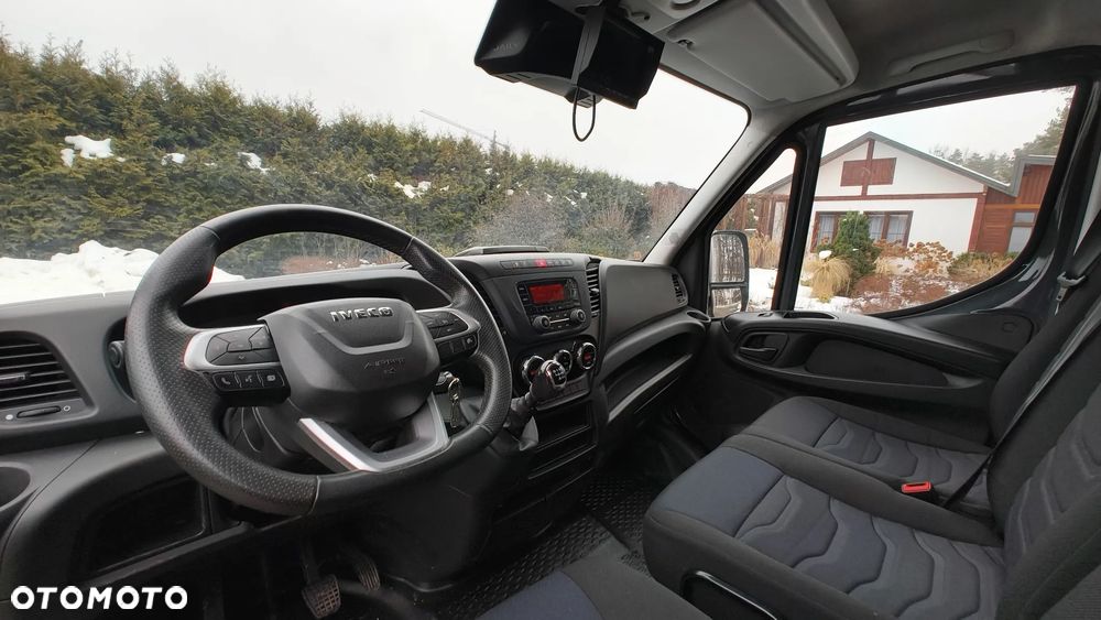 Iveco 35s18 - 26