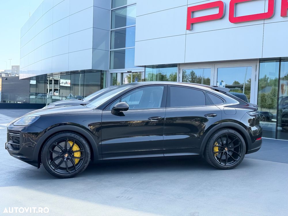 Porsche Cayenne Turbo - 1