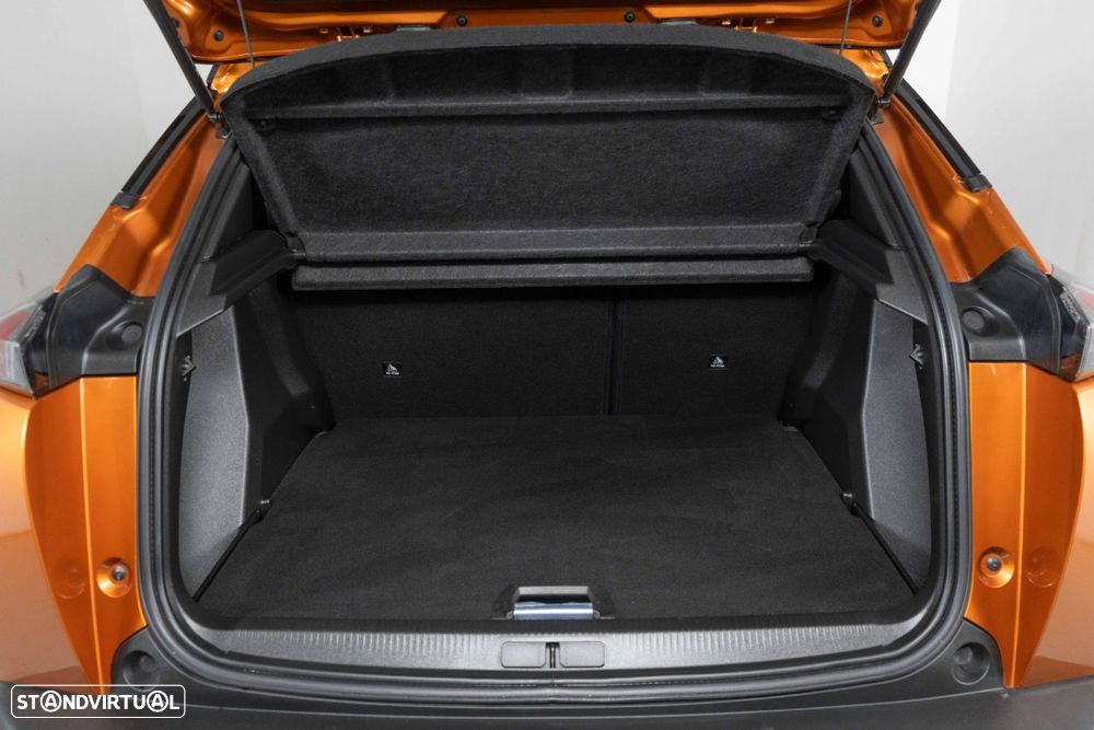 Peugeot 2008 1.2 PureTech Allure Pack EAT8 - 13