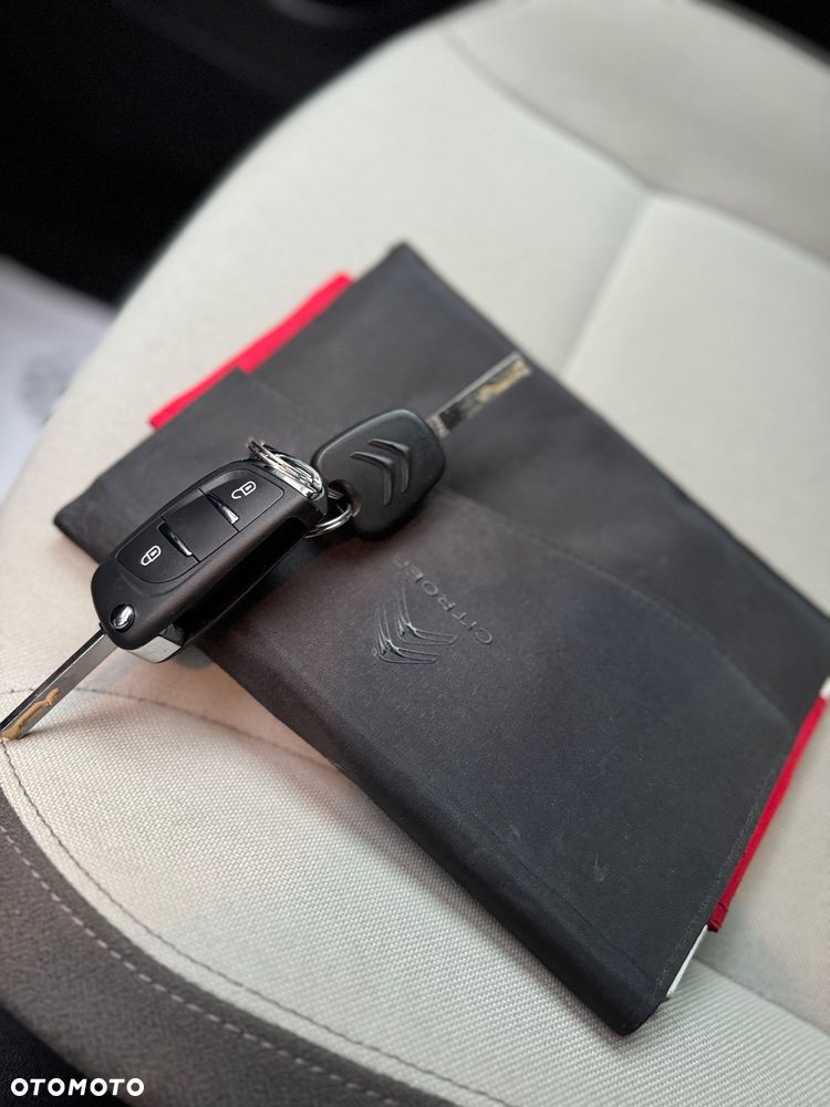 Citroën Berlingo Multispace HDi 115 FAP Exclusive - 28