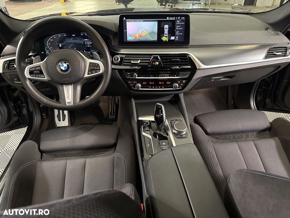 BMW Seria 5 520i AT MHEV - 10