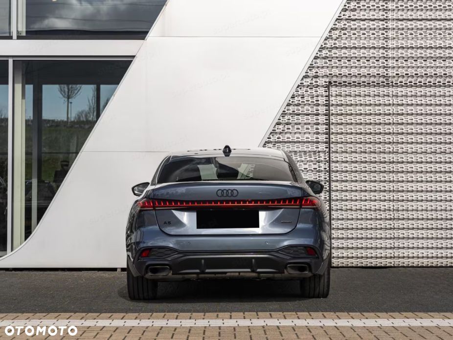 Audi A5 Limousine - 3