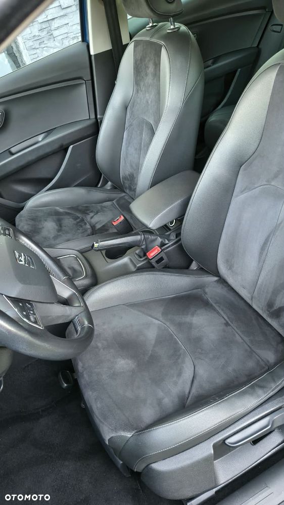 Seat Leon 2.0 TDI DPF Style - 26