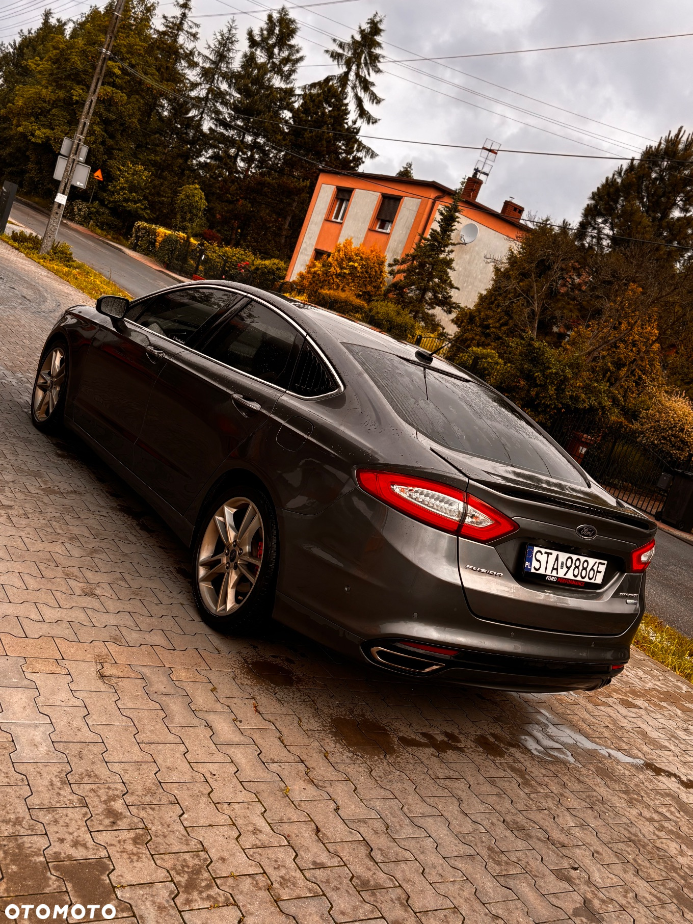 Ford Fusion 2.0 EcoBoost Titanium - 4