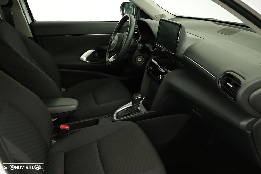 Toyota Yaris Cross 1.5 HDF Comfort - 20