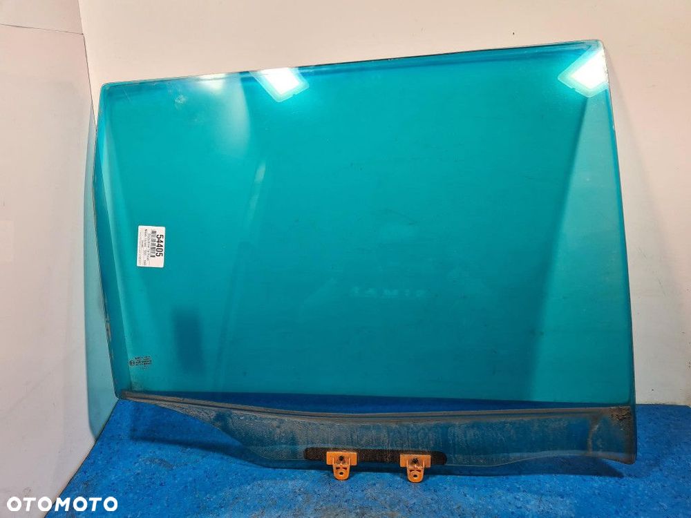 NISSAN TERRANO II LIFT SZYBA DRZWI TYŁ PRAWA - 1