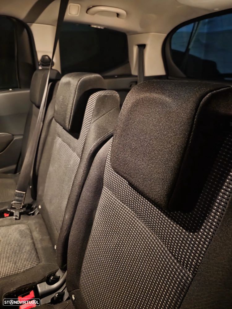 Peugeot 5008 1.6 HDi Executive - 8