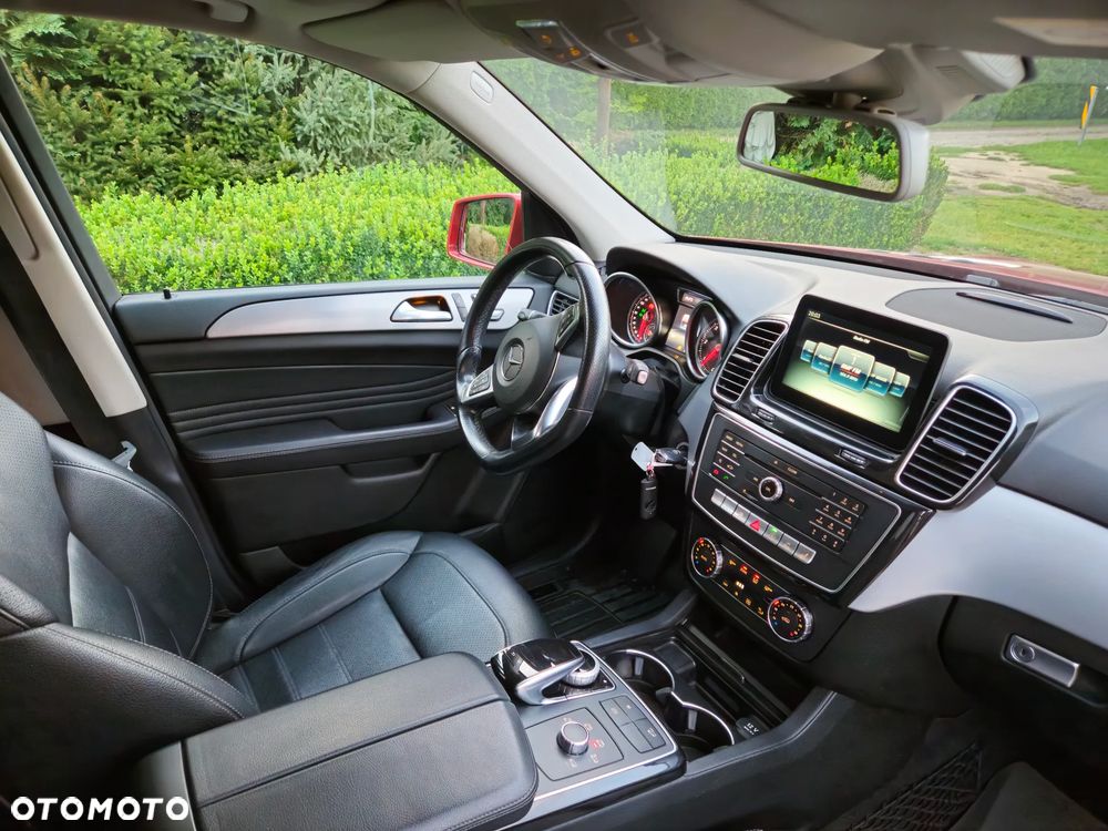 Mercedes-Benz GLE 350 d 4-Matic - 3
