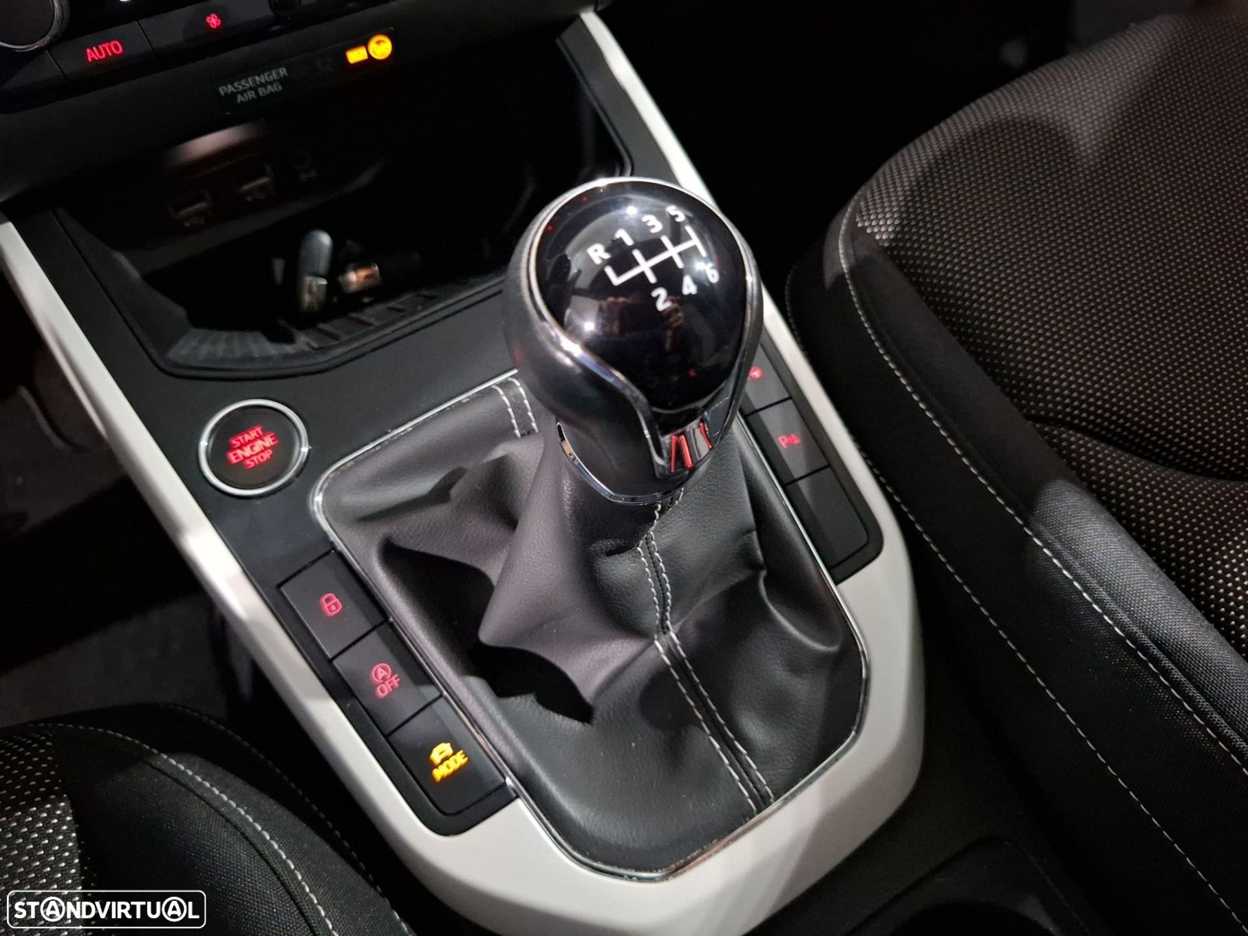 SEAT Arona 1.0 TSI Xcellence - 18