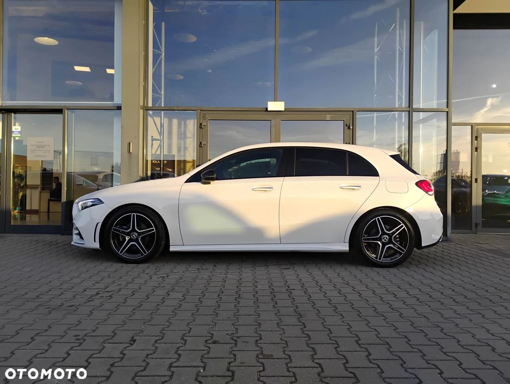Mercedes-Benz Klasa A 200 4-Matic AMG Line 8G-DCT - 2