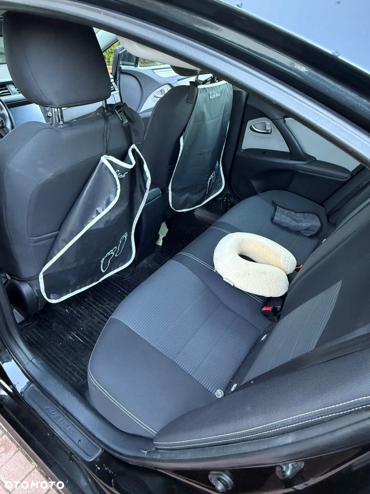Toyota Avensis 1.6 D-4D Active - 7